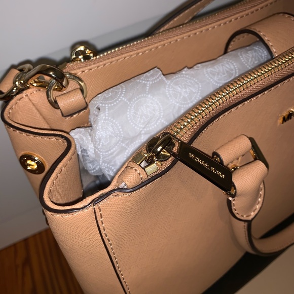 Michael Kors Color Block Purse / Tote - Picture 4 of 8